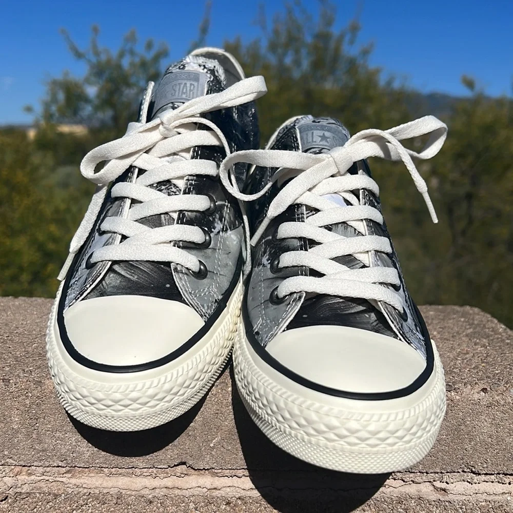 🪶 New Embroidered Feathers Converse CTAS Gray & Black Low Top Boho Sneakers - Picture 10 of 16